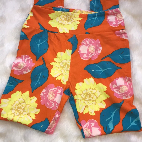 LuLaRoe OS Leggings - Picture 2 of 6